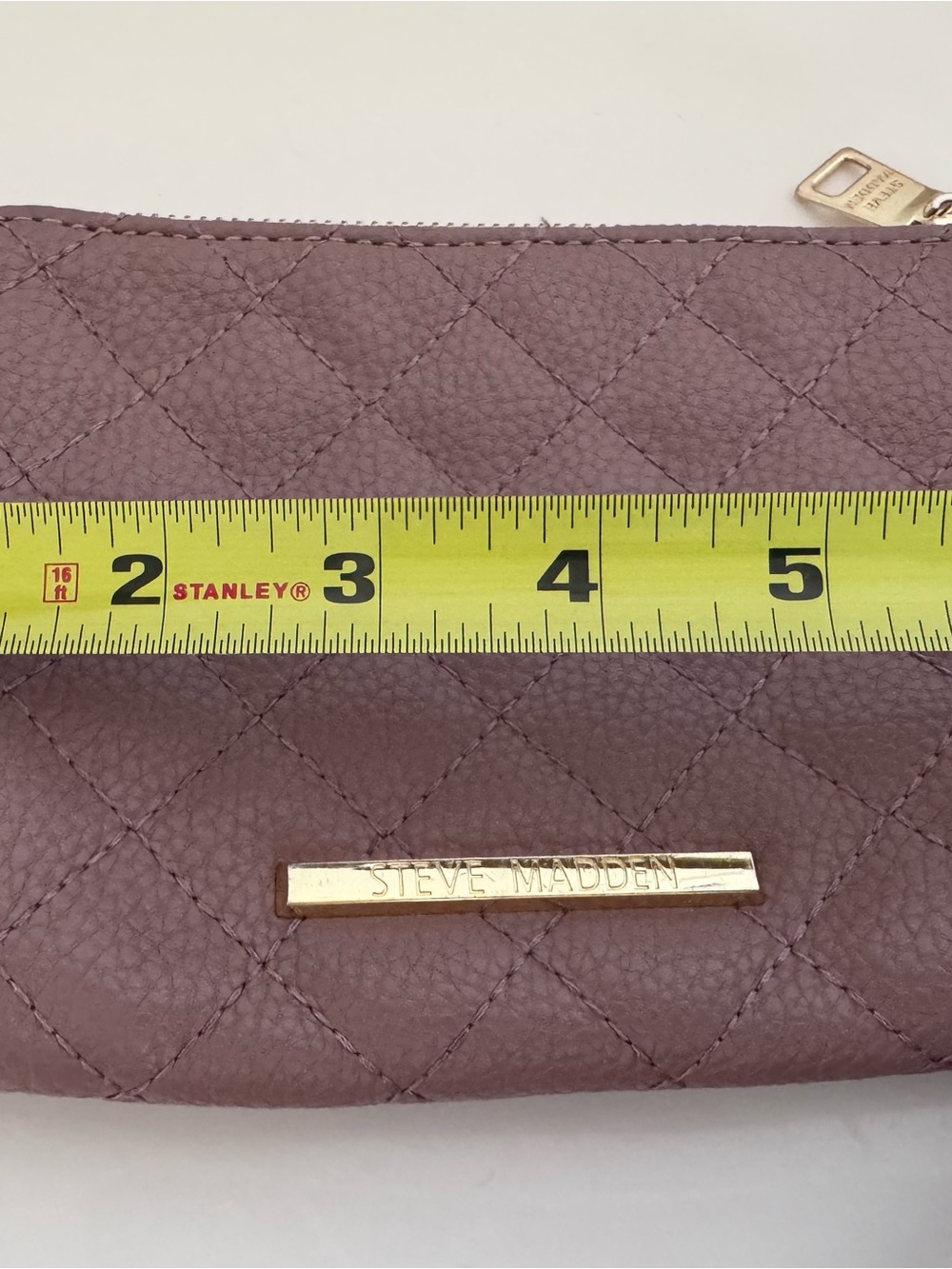 Steve Madden Quilted Wristlet Clutch Wallet Taupe Gold Zip Pouch Chic Bag Neutra - Picture 13 of 16